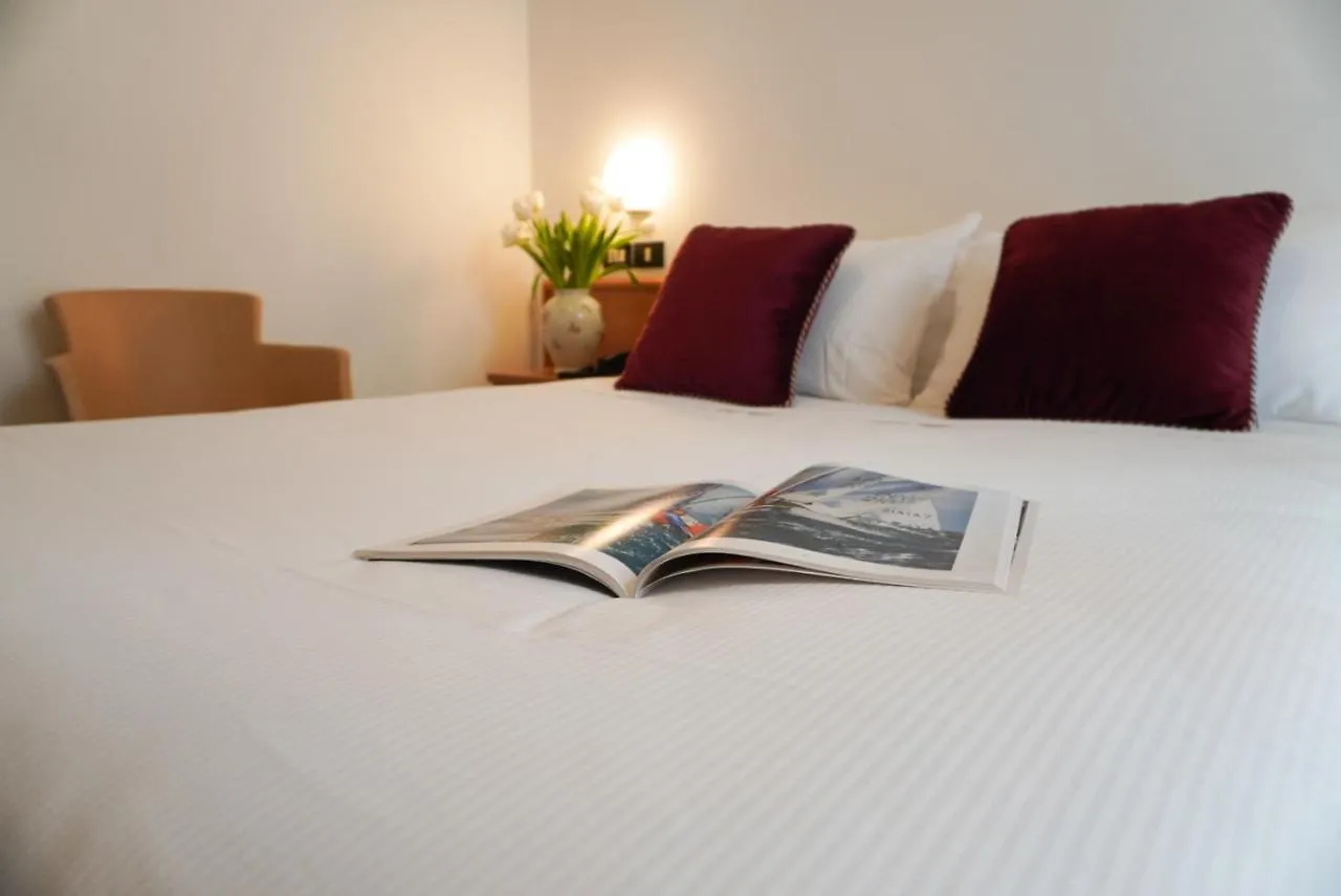 Hotel Sunset Rimini 4*,