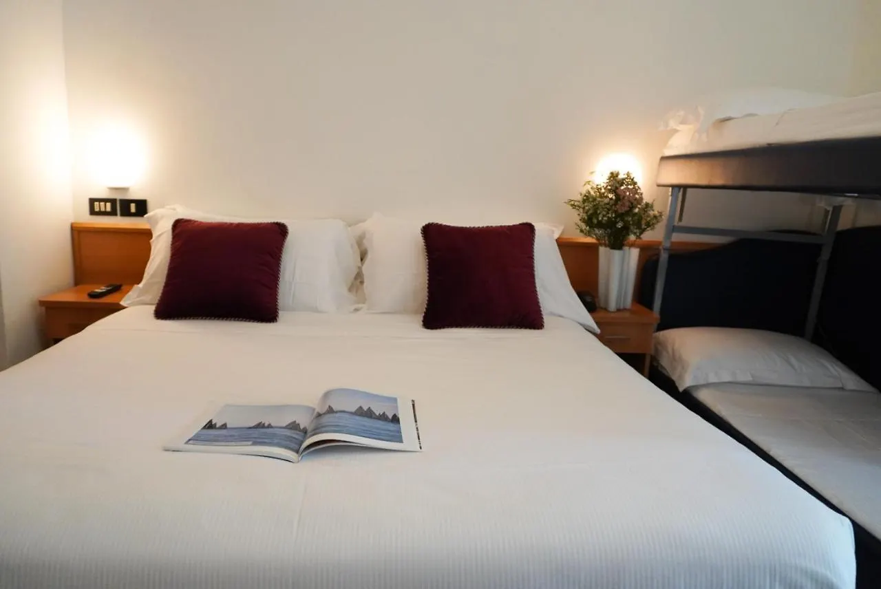 Hotel Sunset Rimini 4*,  Italy